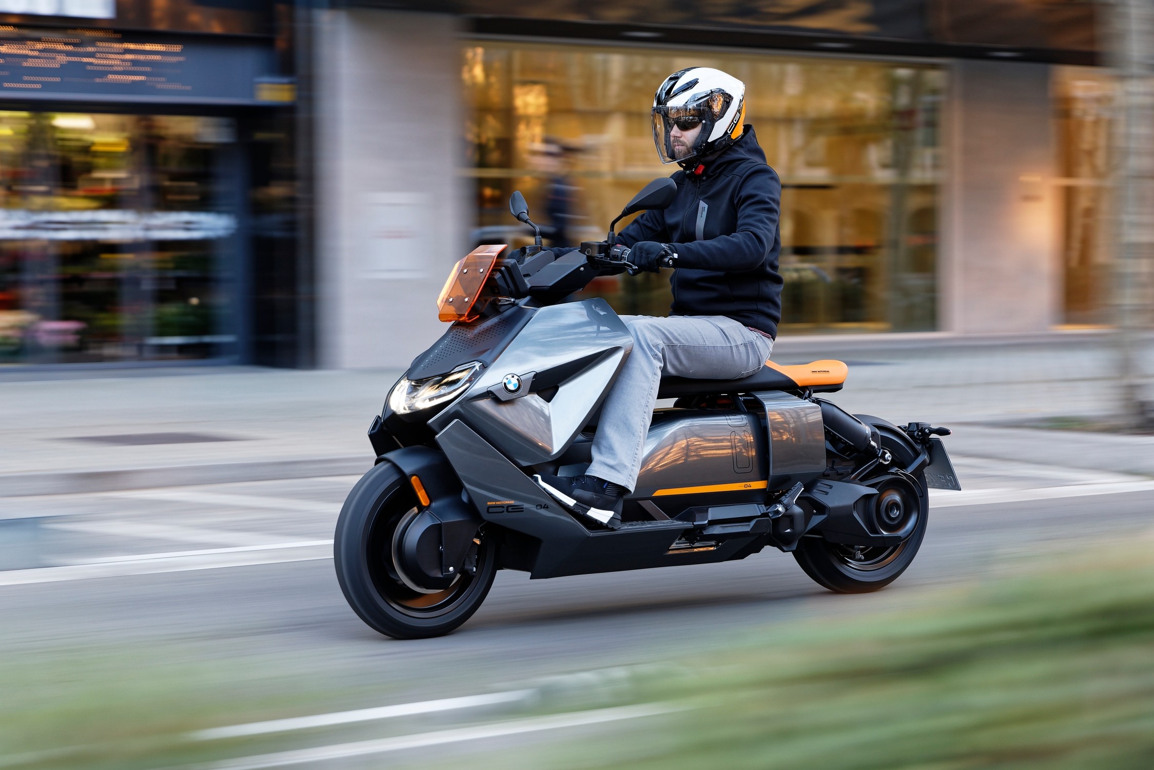 BMW CE 04 motorcycle tire pressure guide